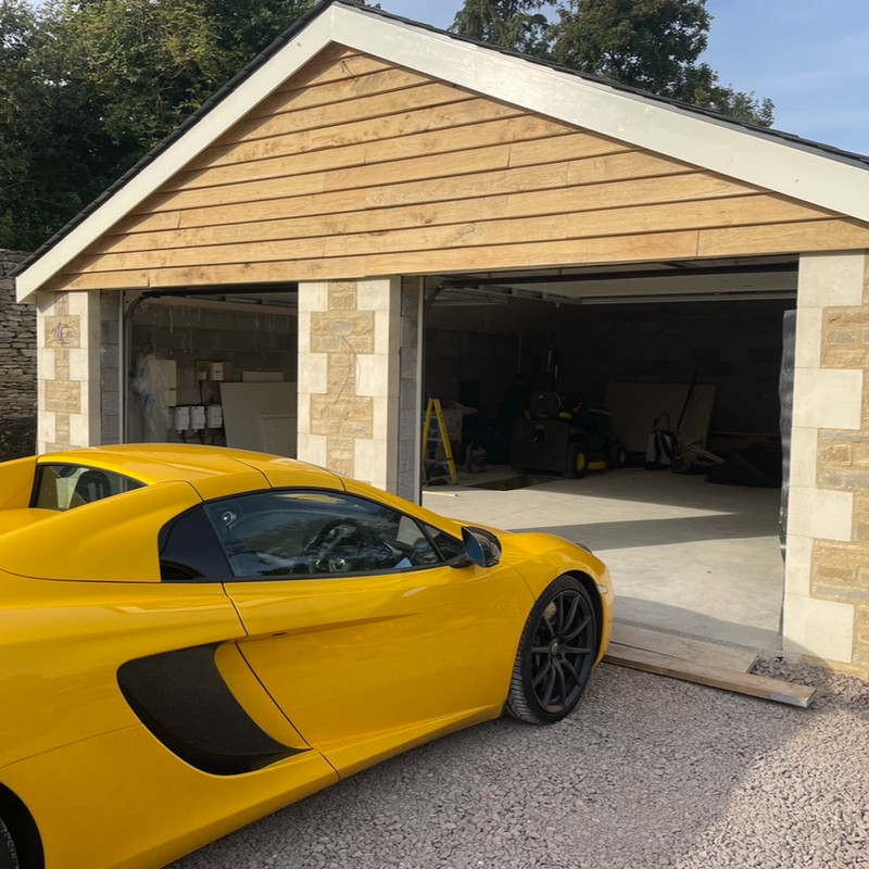 Double garage build in Wiltshire